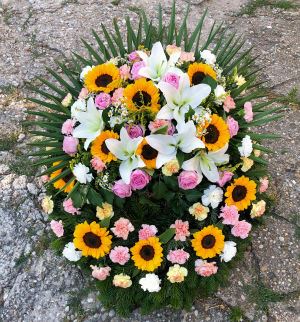 Trauerfloristik Kranz Beerdigung Begräbnis Wien