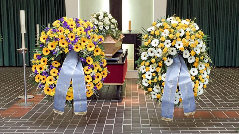 Trauerfloristik Wien: Blumen Kränze für Begräbnis, Beerdigung